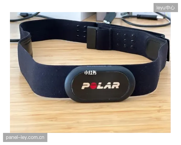 杭州奥体中心测试PolarH10心率带，旨在更早发现因过度训练引发的植物神经系统失调